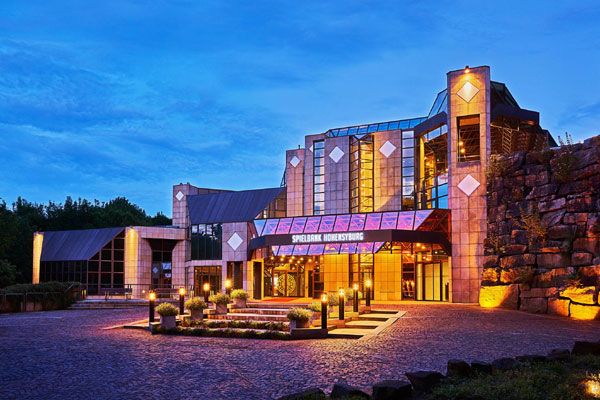 https://mdw-travel-data-us-east-1.s3.amazonaws.com/img/country/Germany/Hohensyburg-Casino/img_00.jpg