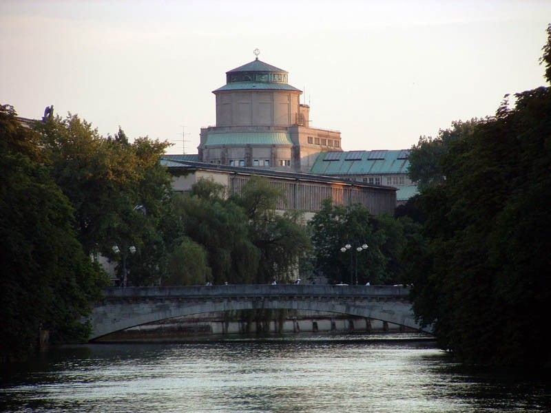 https://mdw-travel-data-us-east-1.s3.amazonaws.com/img/country/Germany/House-of-the-Sciences/img_01.jpg