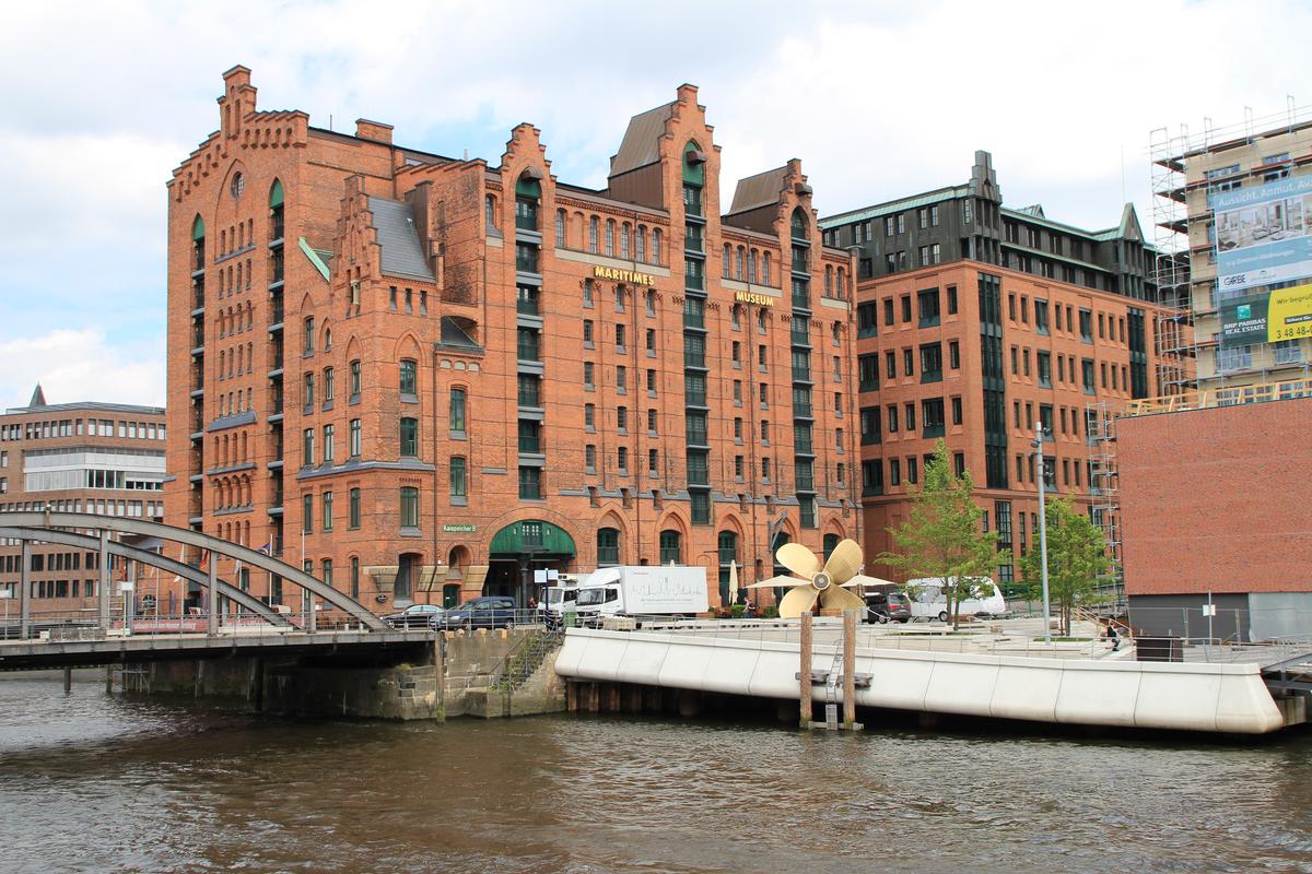 https://mdw-travel-data-us-east-1.s3.amazonaws.com/img/country/Germany/Internationales-Maritimes-Museum-Hamburg/img_01.jpg