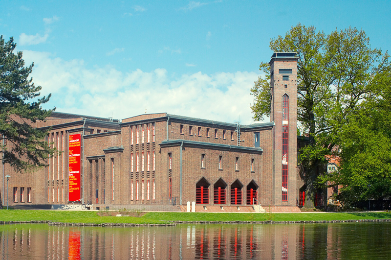 https://mdw-travel-data-us-east-1.s3.amazonaws.com/img/country/Germany/Kunstmuseum-Dieselkraftwerk/img_02.jpg