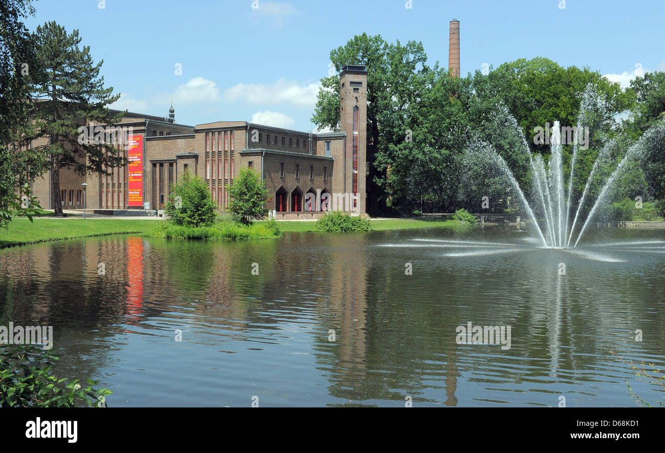 https://mdw-travel-data-us-east-1.s3.amazonaws.com/img/country/Germany/Kunstmuseum-Dieselkraftwerk/img_03.jpg