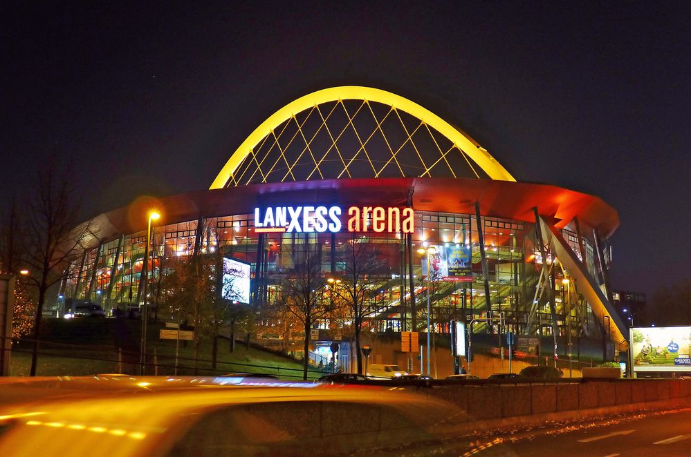 https://mdw-travel-data-us-east-1.s3.amazonaws.com/img/country/Germany/Lanxess-Arena/img_01.jpg