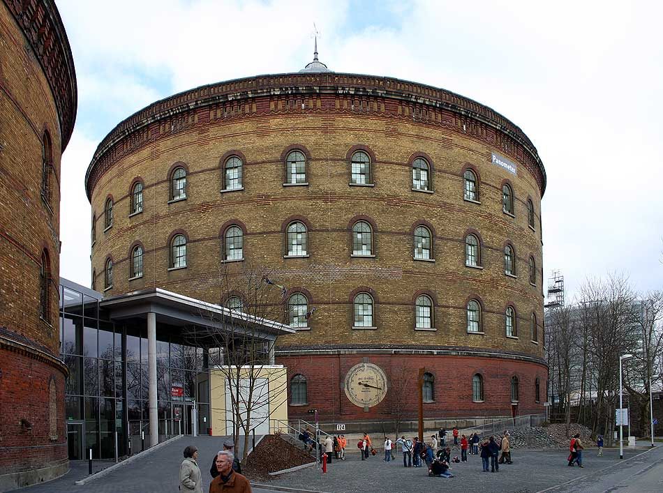 https://mdw-travel-data-us-east-1.s3.amazonaws.com/img/country/Germany/Leipzig-Panometer/img_02.jpg