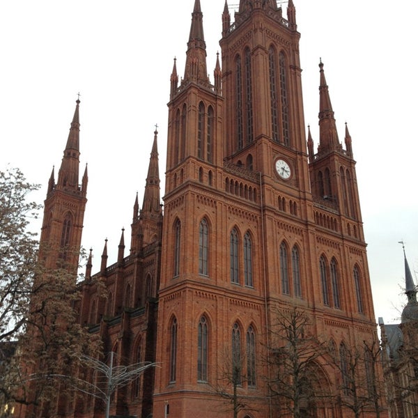 https://mdw-travel-data-us-east-1.s3.amazonaws.com/img/country/Germany/Marktkirche/img_02.jpg