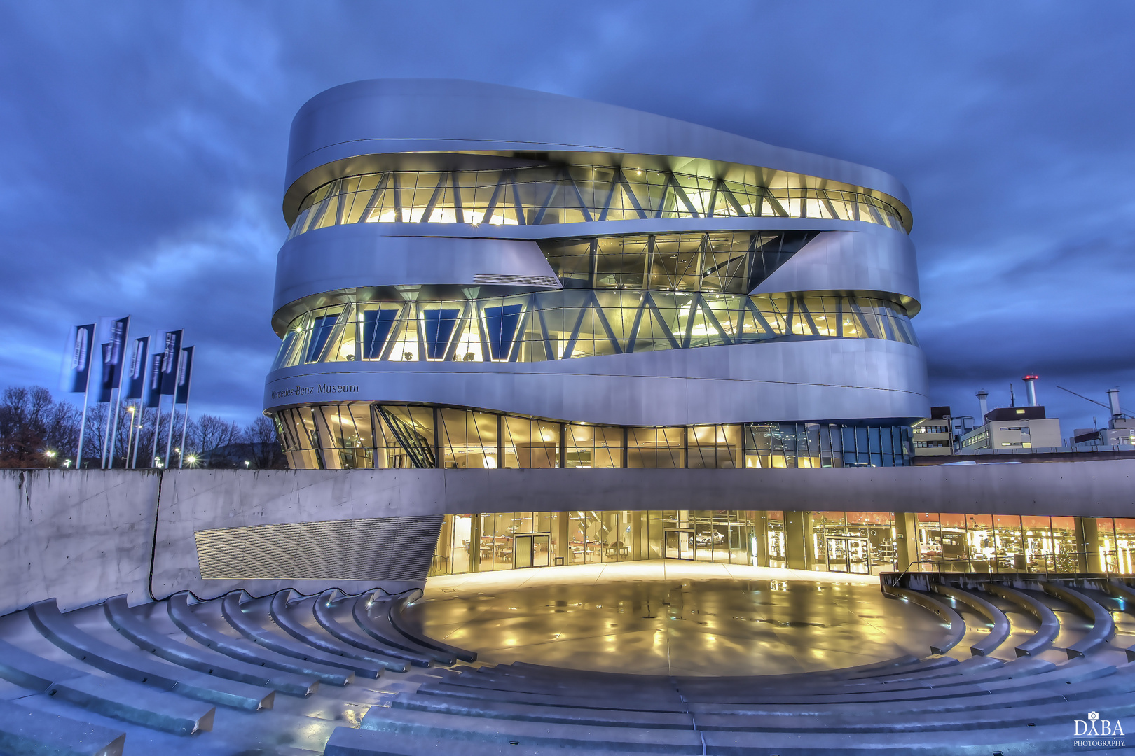 https://mdw-travel-data-us-east-1.s3.amazonaws.com/img/country/Germany/Mercedes-Benz-Museum/img_01.jpg