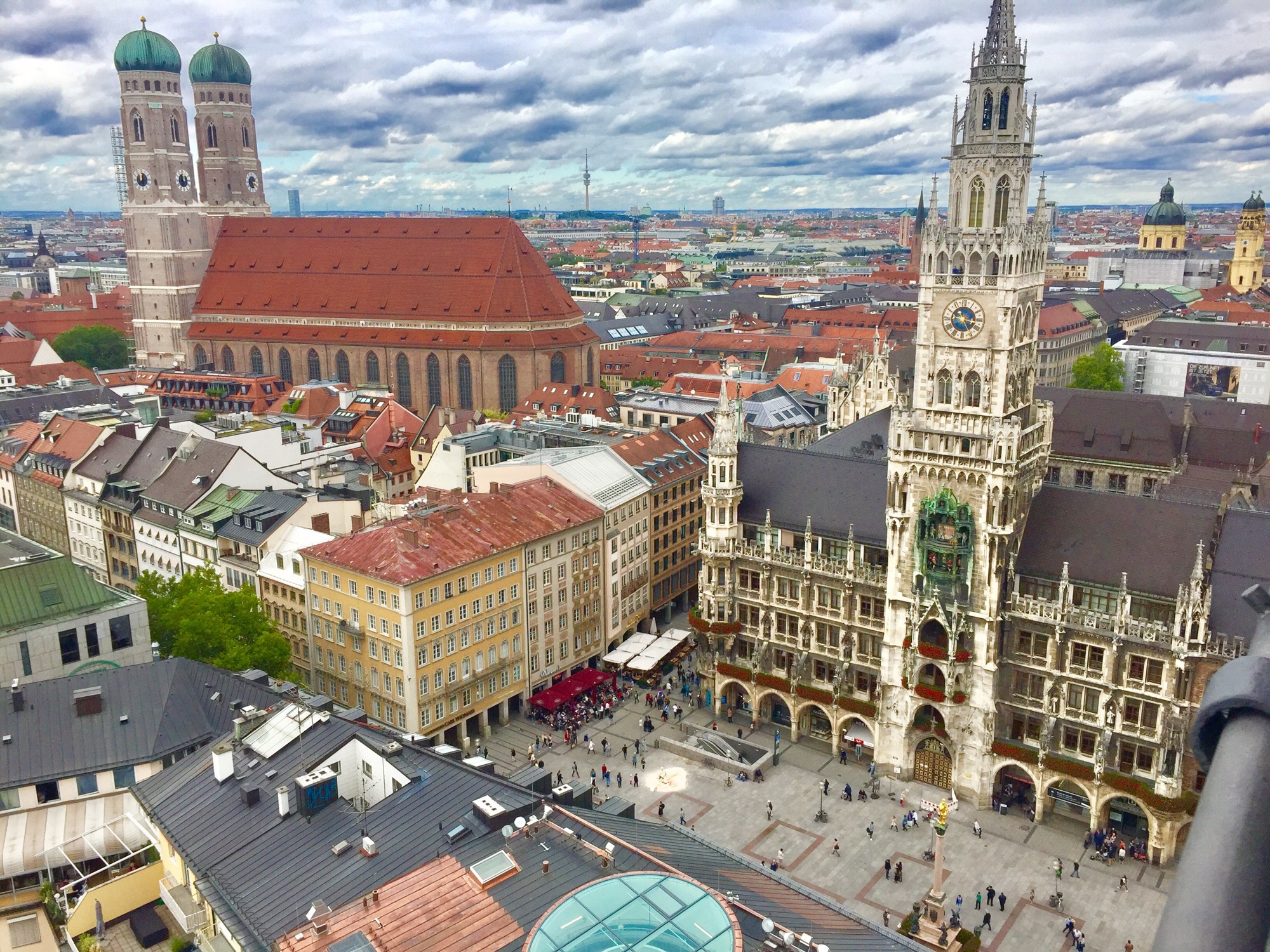 https://mdw-travel-data-us-east-1.s3.amazonaws.com/img/country/Germany/Munich-Residence/img_00.jpg