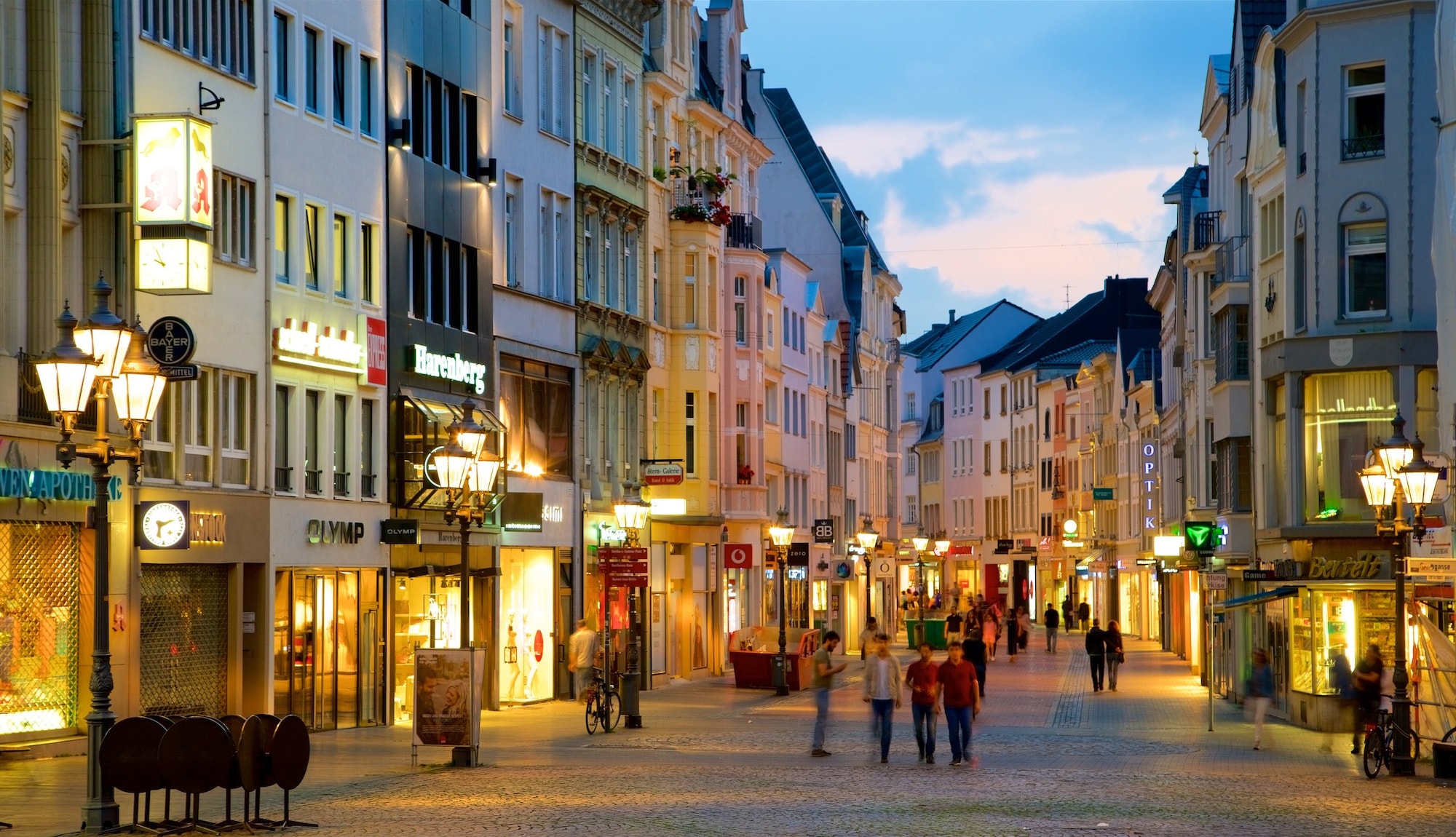 https://mdw-travel-data-us-east-1.s3.amazonaws.com/img/country/Germany/North-Rhine-Westphalia-Art-Collection/img_02.jpg