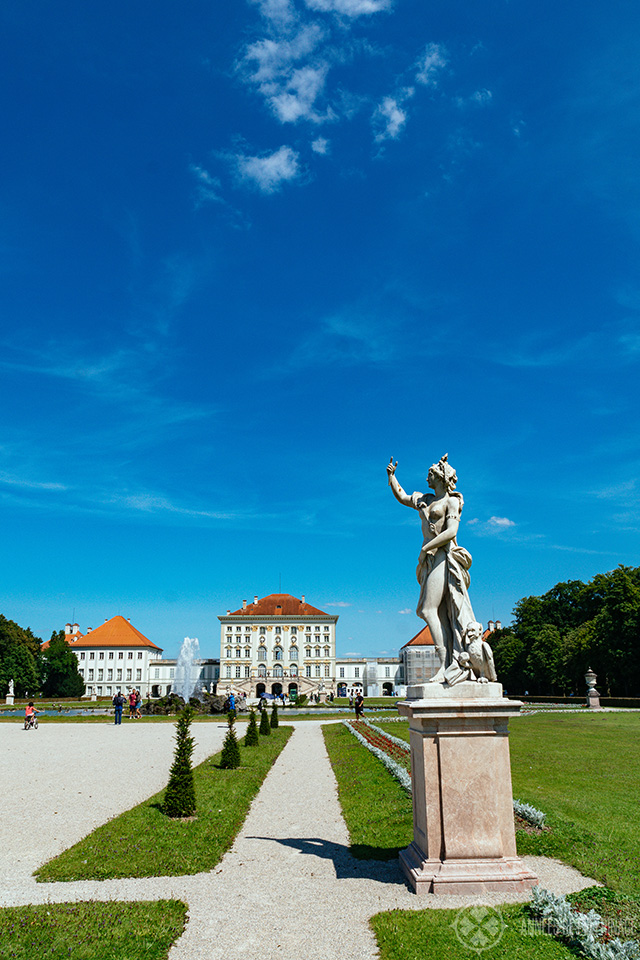 https://mdw-travel-data-us-east-1.s3.amazonaws.com/img/country/Germany/Nymphenburg-Palace-Park/img_02.jpg