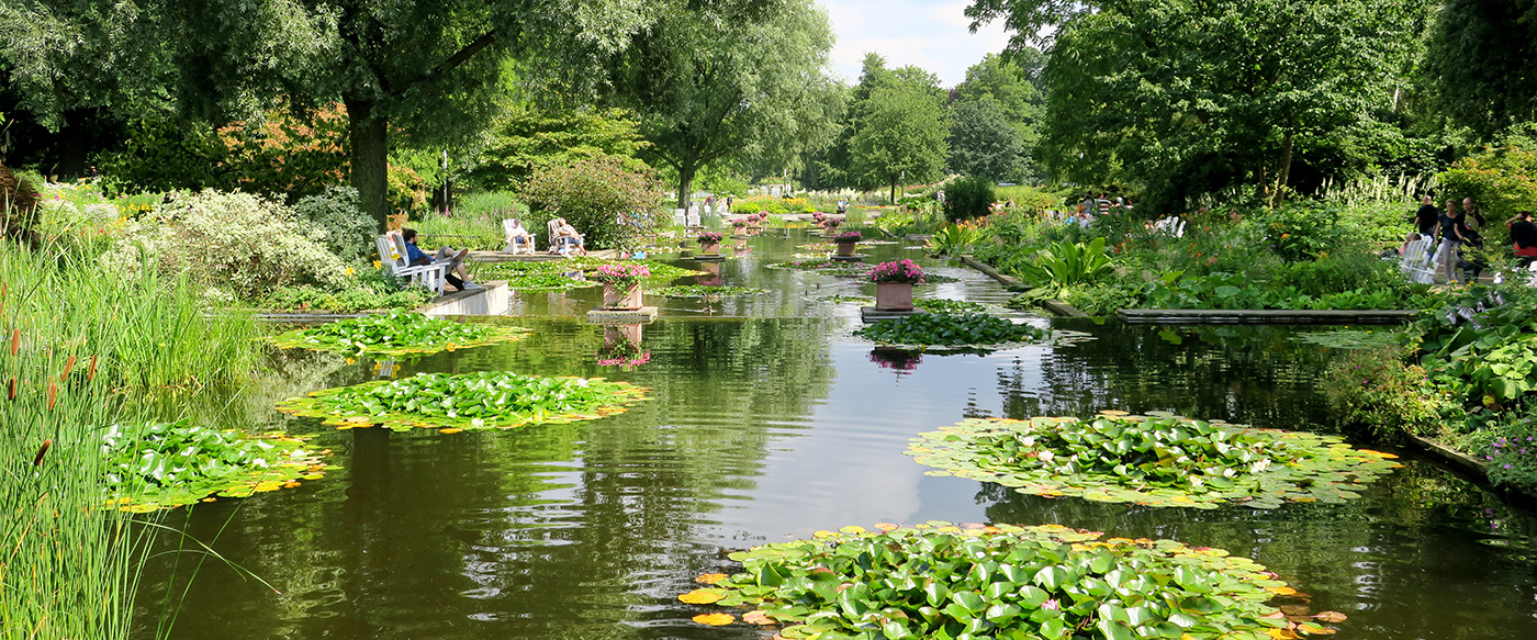 https://mdw-travel-data-us-east-1.s3.amazonaws.com/img/country/Germany/Planten-un-Blomen/img_01.jpg