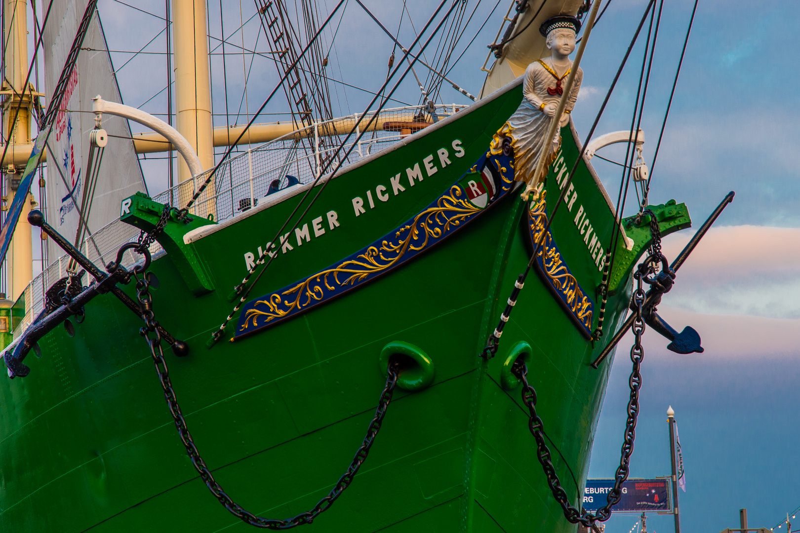https://mdw-travel-data-us-east-1.s3.amazonaws.com/img/country/Germany/Rickmer-Rickmers/img_03.jpg