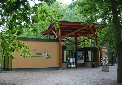 https://mdw-travel-data-us-east-1.s3.amazonaws.com/img/country/Germany/Rostock-Zoo/img_02.jpg