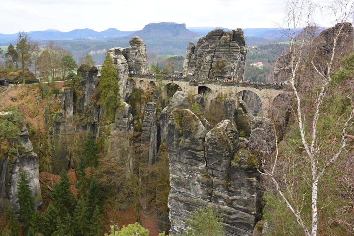 https://mdw-travel-data-us-east-1.s3.amazonaws.com/img/country/Germany/Saxon-Switzerland-National-Park/img_03.jpg