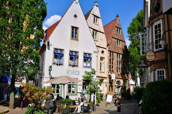 https://mdw-travel-data-us-east-1.s3.amazonaws.com/img/country/Germany/Schnoor/img_03.jpg