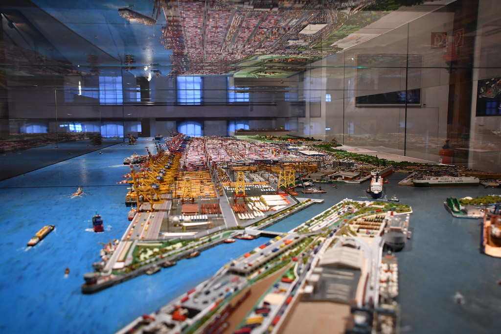 https://mdw-travel-data-us-east-1.s3.amazonaws.com/img/country/Germany/Shipbuilding-and-Maritime-Museum/img_03.jpg
