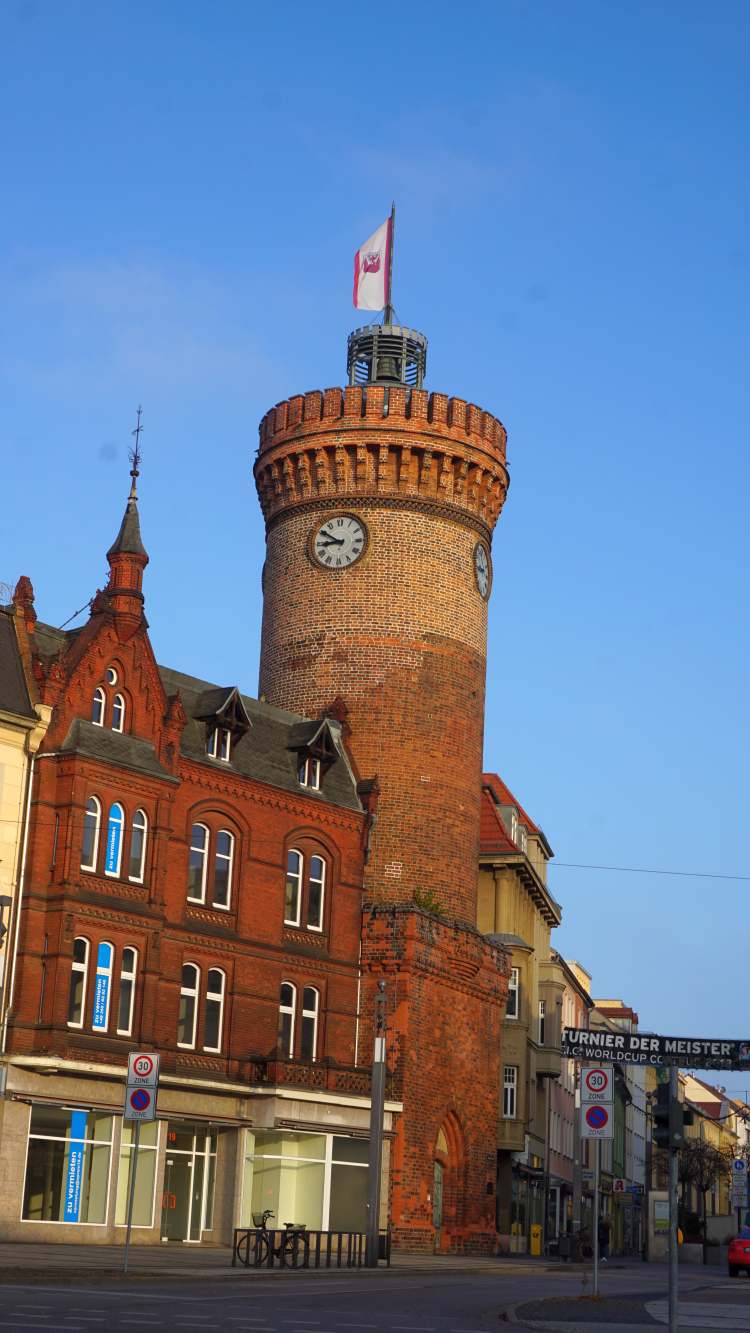 https://mdw-travel-data-us-east-1.s3.amazonaws.com/img/country/Germany/Spremberger-Tower/img_03.jpg