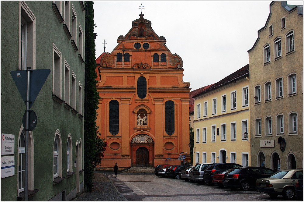 https://mdw-travel-data-us-east-1.s3.amazonaws.com/img/country/Germany/St-Joseph-Church/img_02.jpg