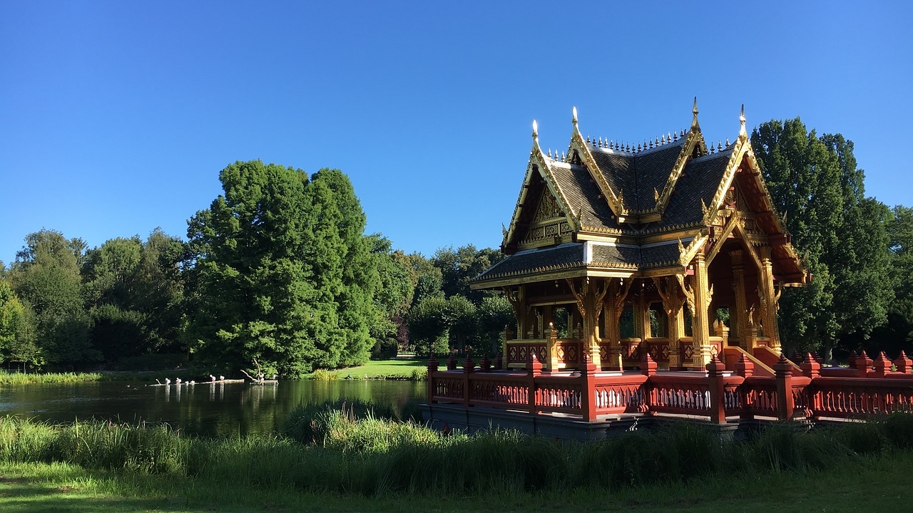 https://mdw-travel-data-us-east-1.s3.amazonaws.com/img/country/Germany/Tierpark-Hagenbeck/img_01.jpg