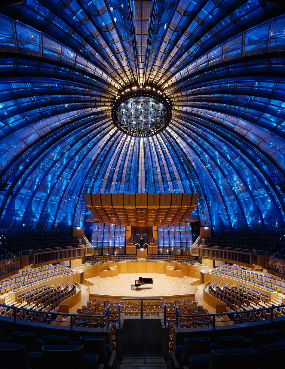 https://mdw-travel-data-us-east-1.s3.amazonaws.com/img/country/Germany/Tonhalle-Dusseldorf/img_01.jpg