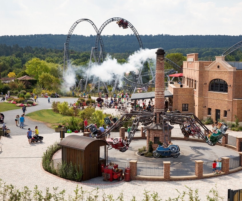 https://mdw-travel-data-us-east-1.s3.amazonaws.com/img/country/Germany/Tripsdrill-Theme-Park/img_03.jpg