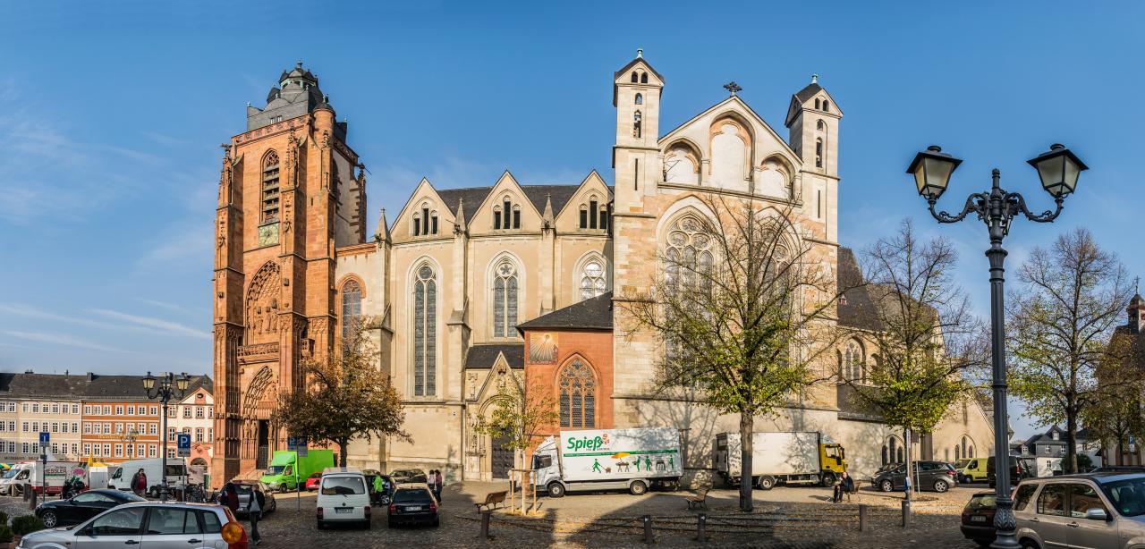 https://mdw-travel-data-us-east-1.s3.amazonaws.com/img/country/Germany/Wetzlar-Cathedral/img_01.jpg
