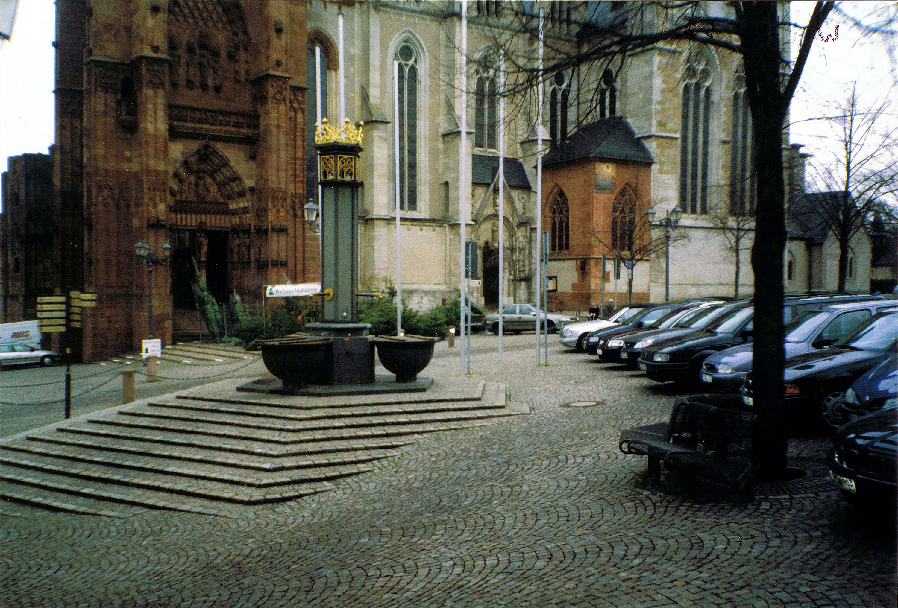 https://mdw-travel-data-us-east-1.s3.amazonaws.com/img/country/Germany/Wetzlar-Cathedral/img_03.jpg