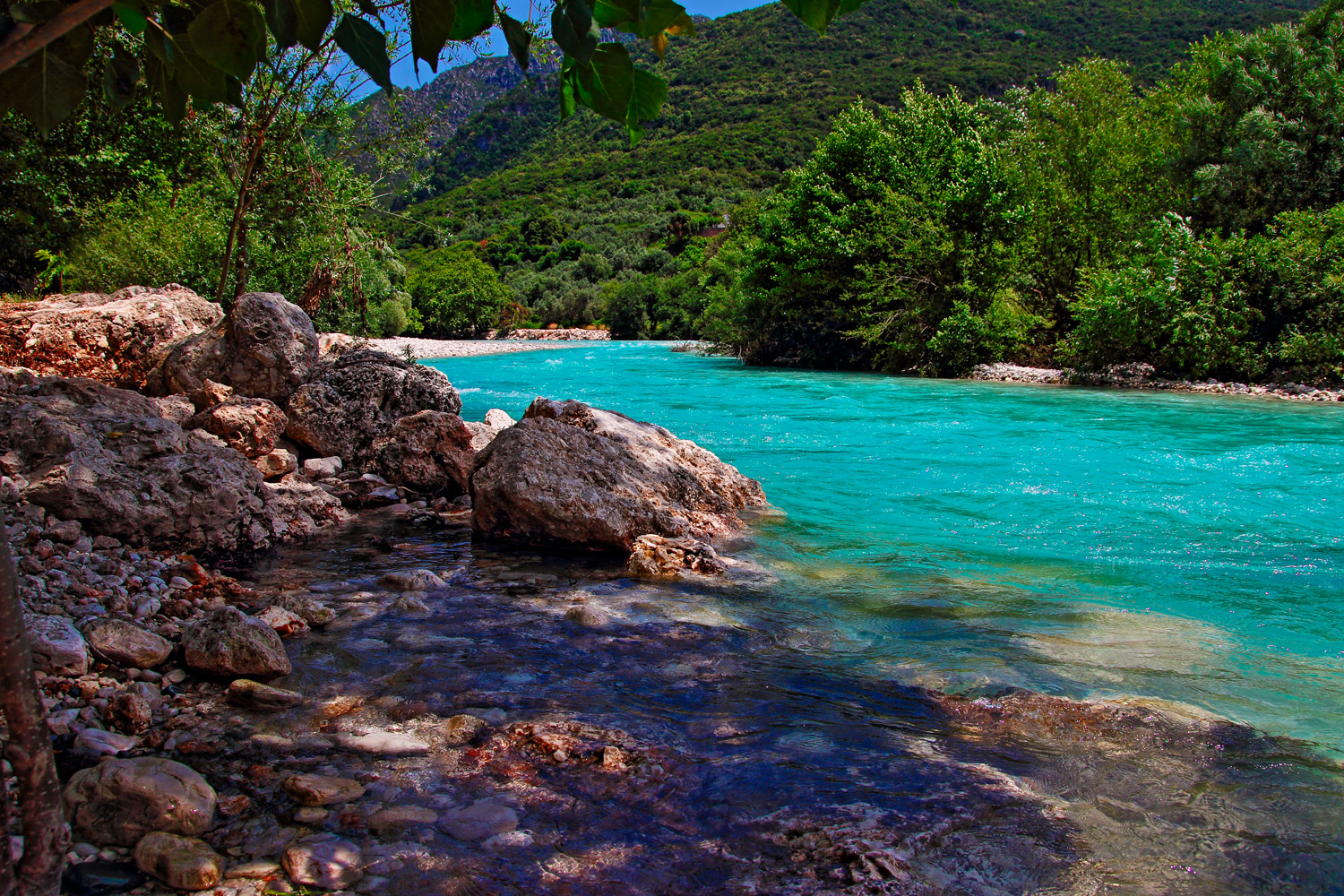 https://mdw-travel-data-us-east-1.s3.amazonaws.com/img/country/Greece/Acheron-River/img_01.jpg