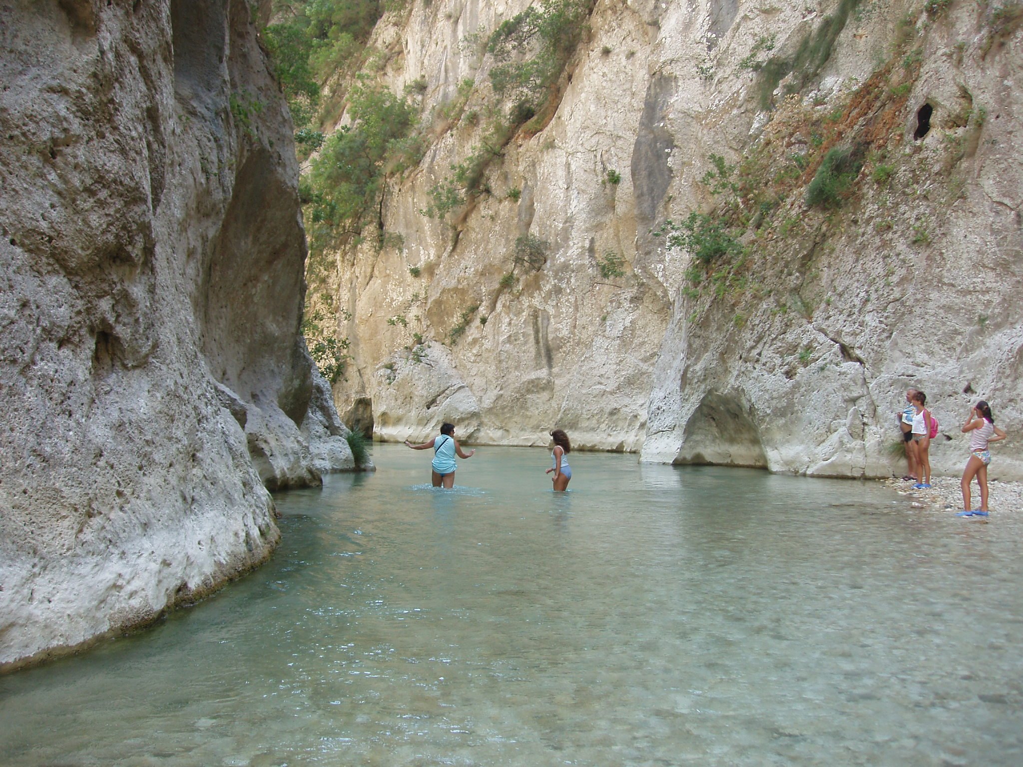 https://mdw-travel-data-us-east-1.s3.amazonaws.com/img/country/Greece/Acheron-River/img_02.jpg