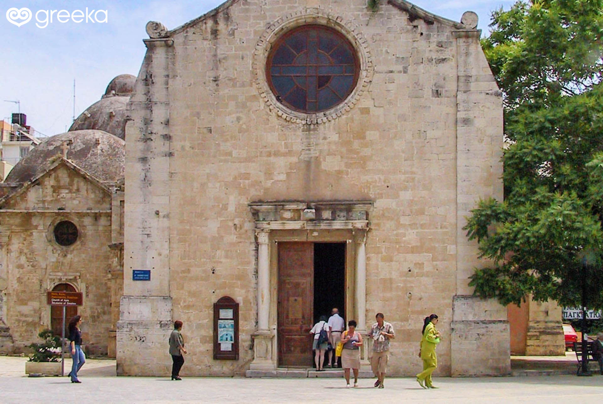 https://mdw-travel-data-us-east-1.s3.amazonaws.com/img/country/Greece/Agia-Ekaterini/img_01.jpg