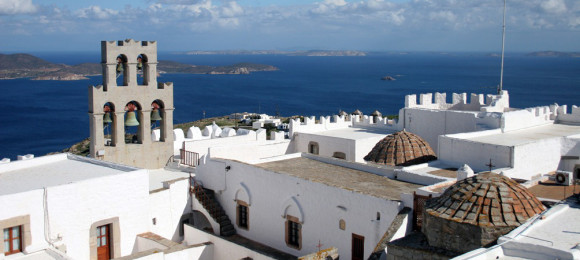 https://mdw-travel-data-us-east-1.s3.amazonaws.com/img/country/Greece/Agios-Theologos-Monastery/img_01.jpg