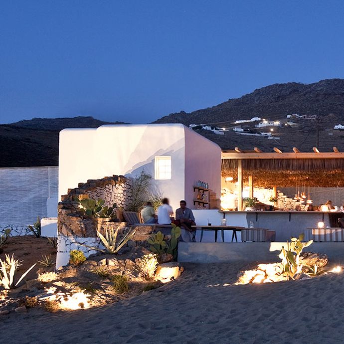 https://mdw-travel-data-us-east-1.s3.amazonaws.com/img/country/Greece/Alemagou-Beach-Bar/img_01.jpg