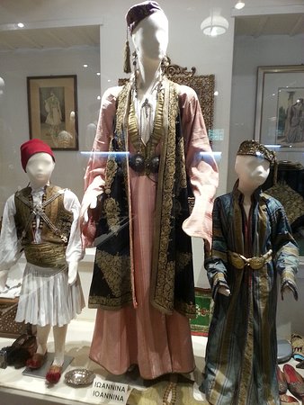 https://mdw-travel-data-us-east-1.s3.amazonaws.com/img/country/Greece/Ali-Pasha-Museum/img_02.jpg