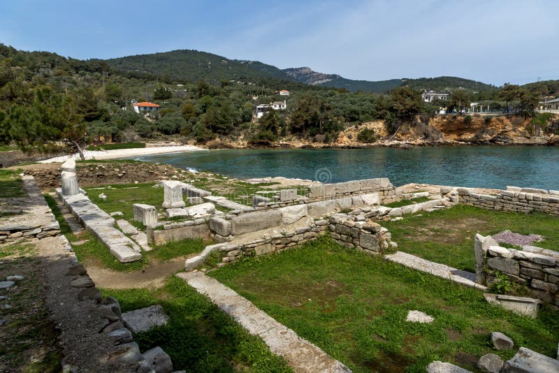 https://mdw-travel-data-us-east-1.s3.amazonaws.com/img/country/Greece/Aliki-Archaeological-Site/img_02.jpg