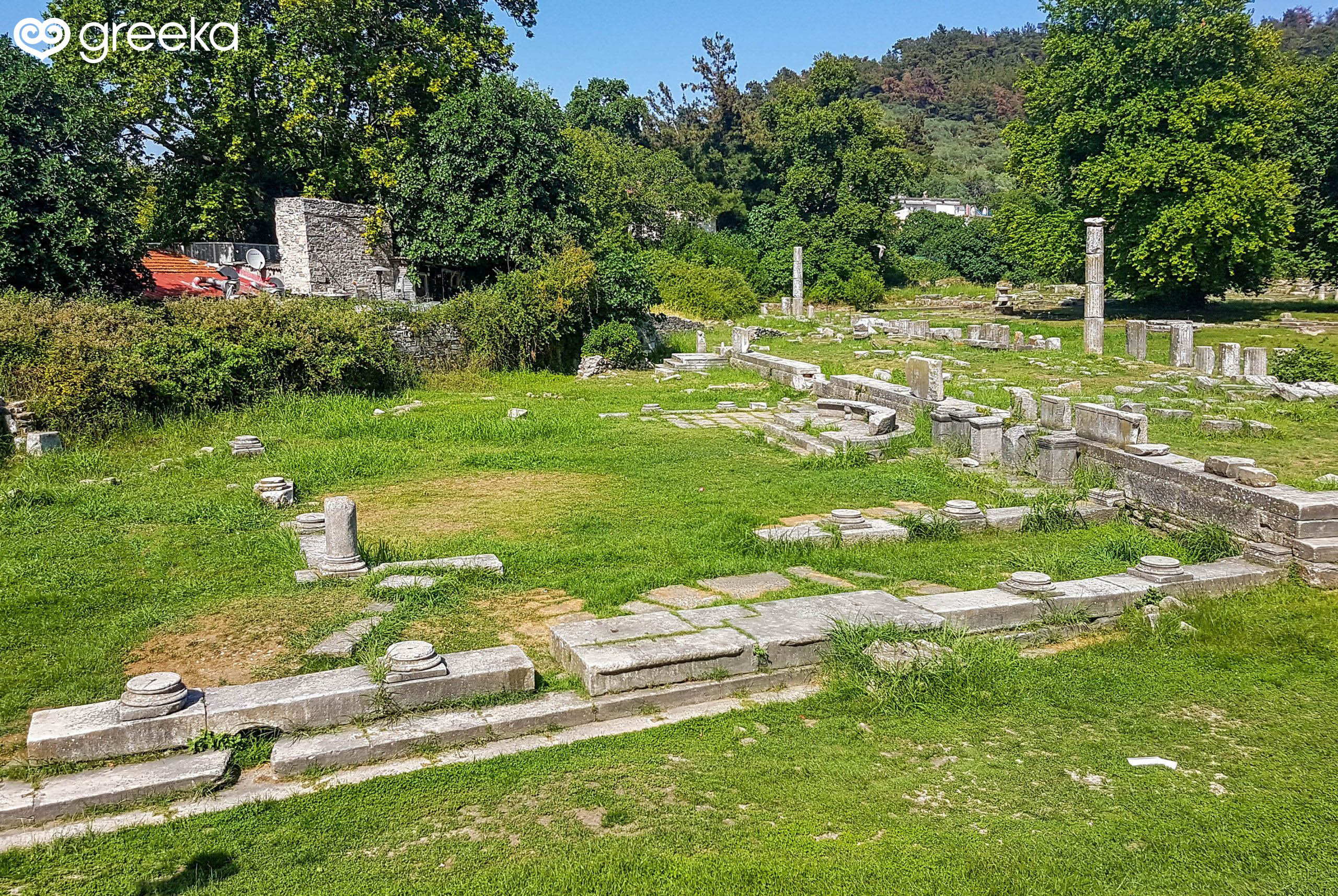 https://mdw-travel-data-us-east-1.s3.amazonaws.com/img/country/Greece/Ancient-Agora-of-Thasos/img_01.jpg
