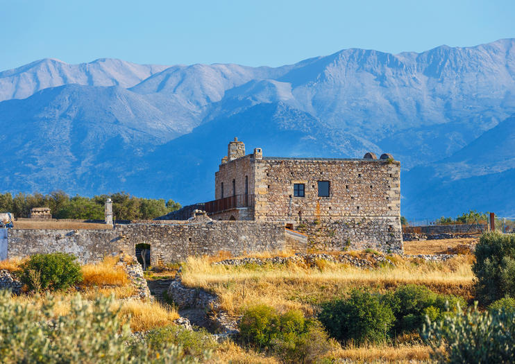https://mdw-travel-data-us-east-1.s3.amazonaws.com/img/country/Greece/Ancient-Aptera/img_01.jpg