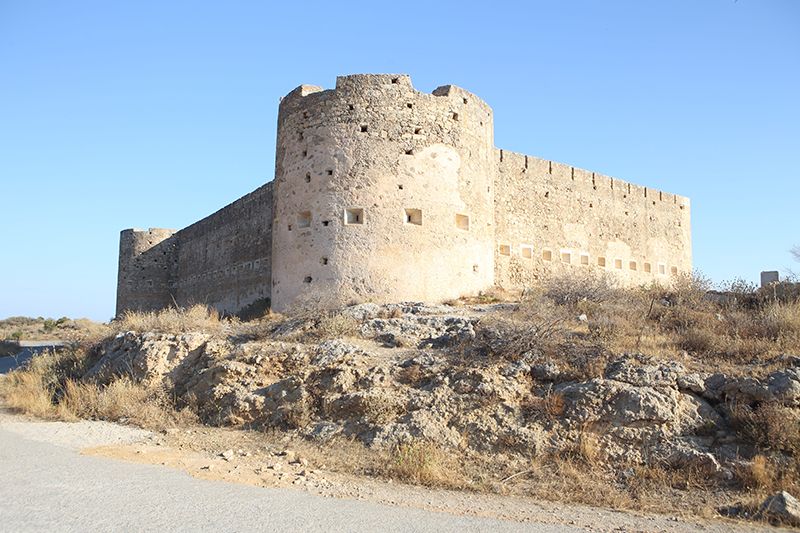 https://mdw-travel-data-us-east-1.s3.amazonaws.com/img/country/Greece/Ancient-Aptera/img_03.jpg