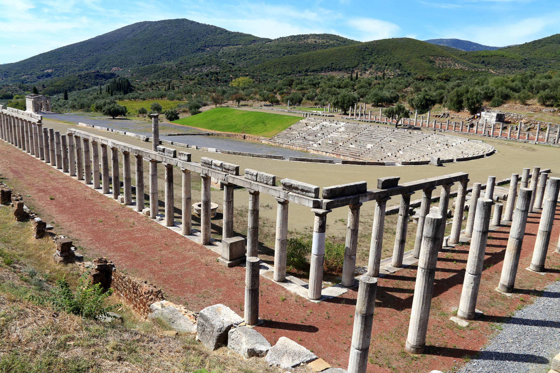 https://mdw-travel-data-us-east-1.s3.amazonaws.com/img/country/Greece/Ancient-Messene-Archaeological-Site/img_02.jpg