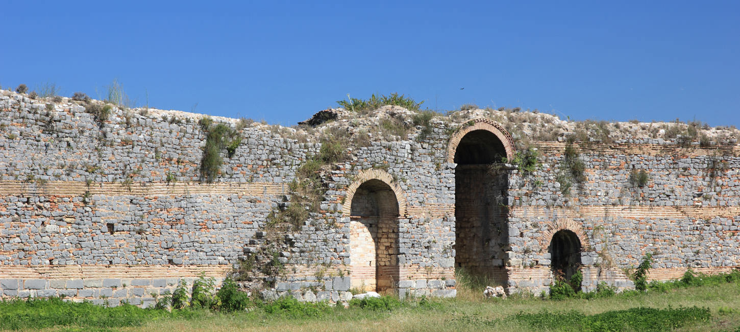 https://mdw-travel-data-us-east-1.s3.amazonaws.com/img/country/Greece/Ancient-Nicopolis/img_03.jpg