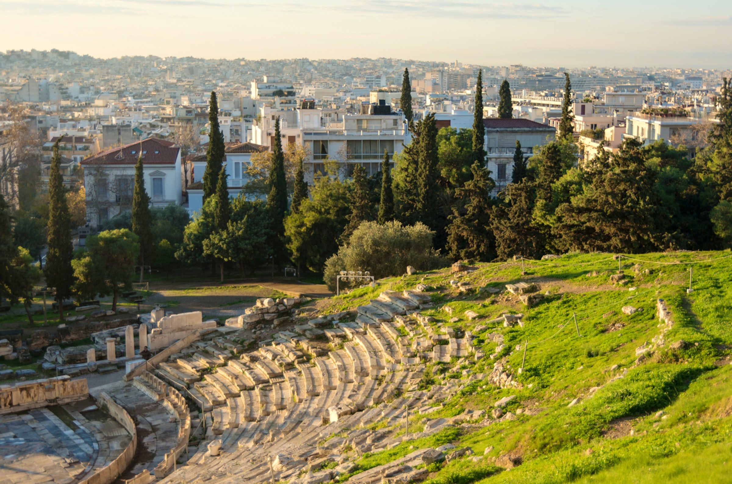 https://mdw-travel-data-us-east-1.s3.amazonaws.com/img/country/Greece/Ancient-Theater-of-Dionysus/img_03.jpg