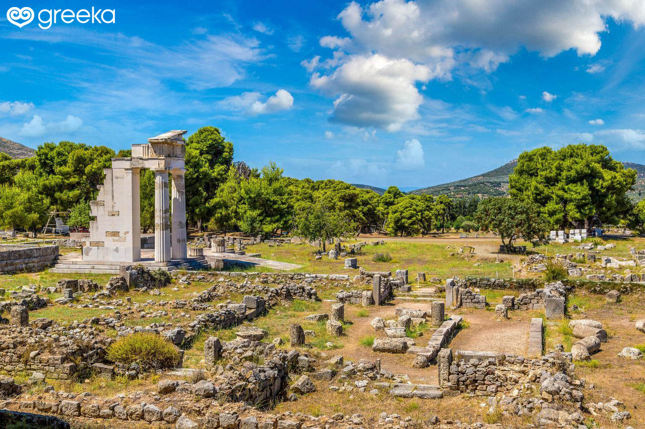 https://mdw-travel-data-us-east-1.s3.amazonaws.com/img/country/Greece/Archaeological-Site-of-Epidaurus/img_02.jpg