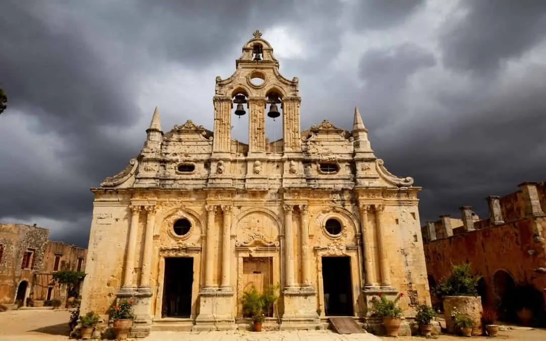 https://mdw-travel-data-us-east-1.s3.amazonaws.com/img/country/Greece/Arkadi-Monastery/img_03.jpg