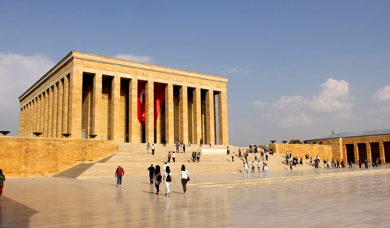 https://mdw-travel-data-us-east-1.s3.amazonaws.com/img/country/Greece/Ataturk-Museum/img_01.jpg