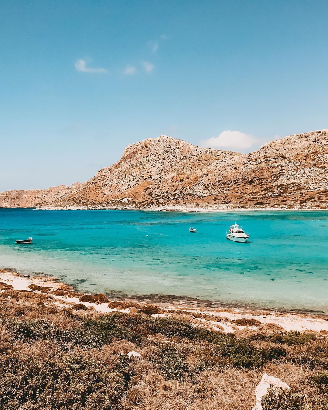 https://mdw-travel-data-us-east-1.s3.amazonaws.com/img/country/Greece/Balos-Lagoon/img_03.jpg