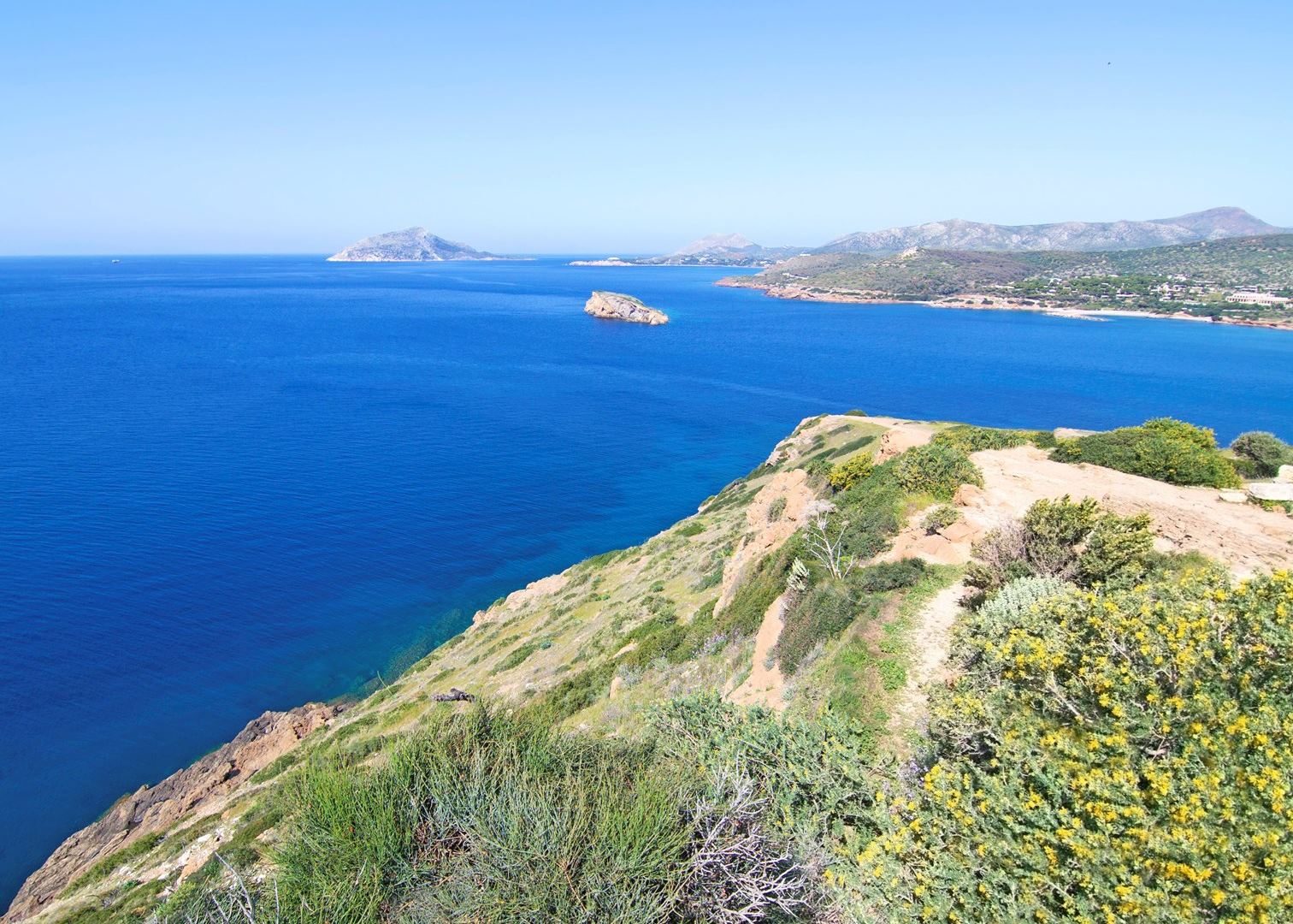 https://mdw-travel-data-us-east-1.s3.amazonaws.com/img/country/Greece/Cape-Sounion/img_01.jpg
