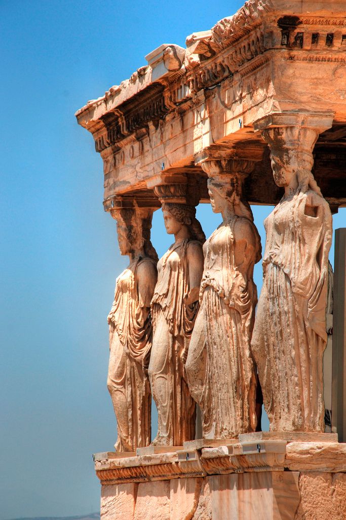 https://mdw-travel-data-us-east-1.s3.amazonaws.com/img/country/Greece/Caryatids-Gallery/img_03.jpg