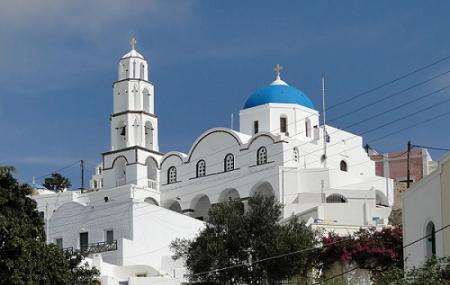 https://mdw-travel-data-us-east-1.s3.amazonaws.com/img/country/Greece/Church-of-Agios-Nikolaos/img_03.jpg