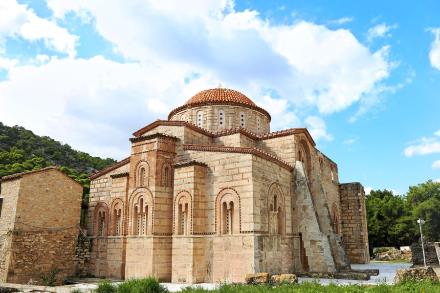 https://mdw-travel-data-us-east-1.s3.amazonaws.com/img/country/Greece/Daphni-Monastery/img_02.jpg