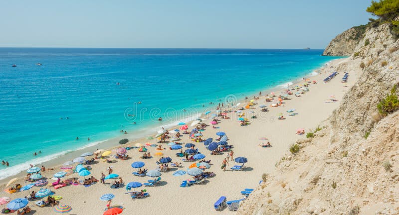 https://mdw-travel-data-us-east-1.s3.amazonaws.com/img/country/Greece/Egremni-Beach/img_02.jpg