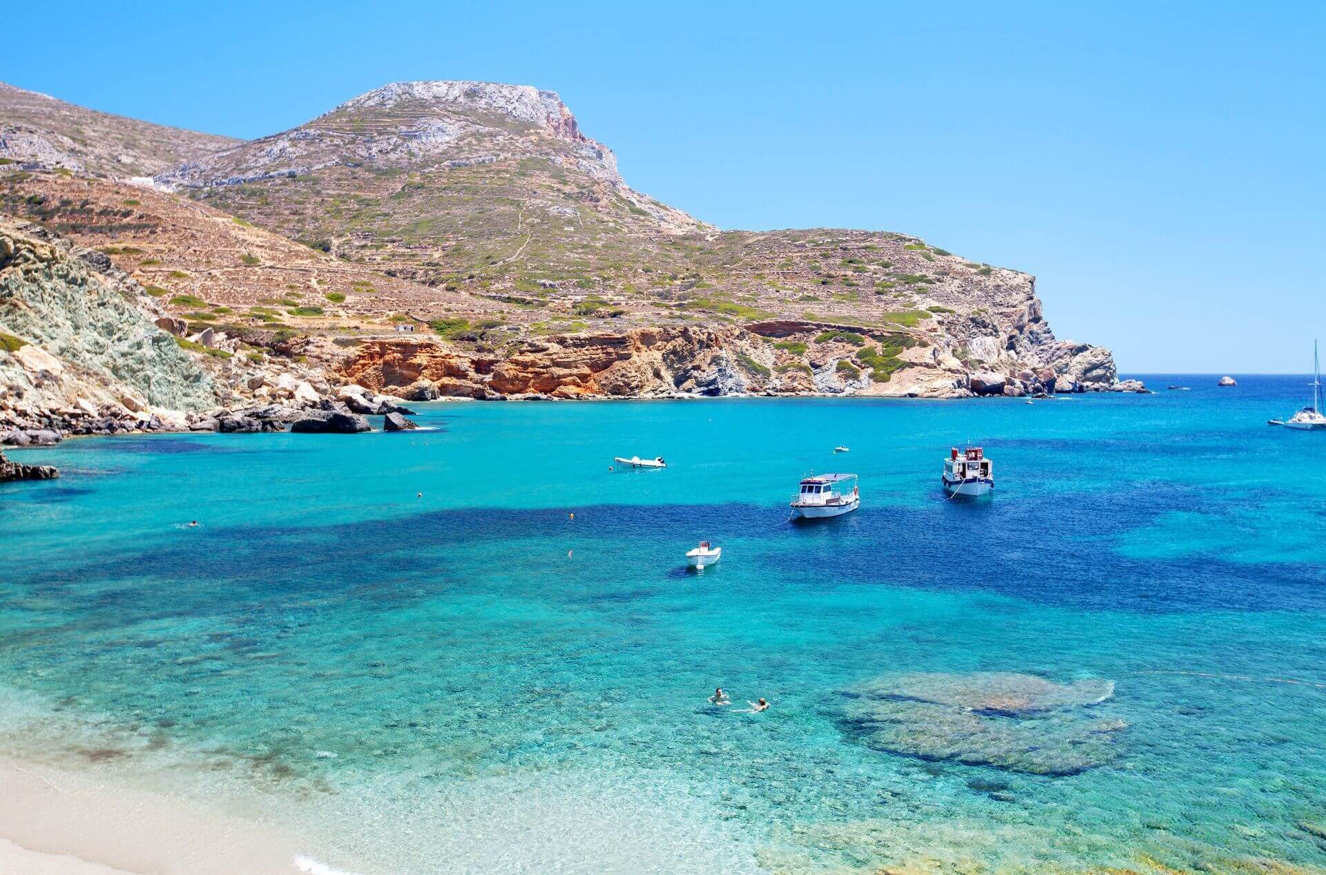 https://mdw-travel-data-us-east-1.s3.amazonaws.com/img/country/Greece/Folegandros-Chora/img_00.jpg