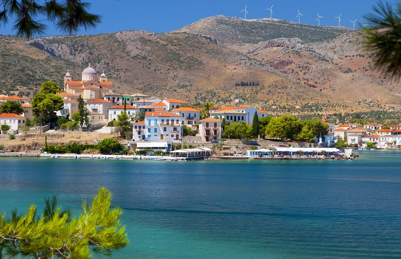 https://mdw-travel-data-us-east-1.s3.amazonaws.com/img/country/Greece/Galaxidi/img_01.jpg