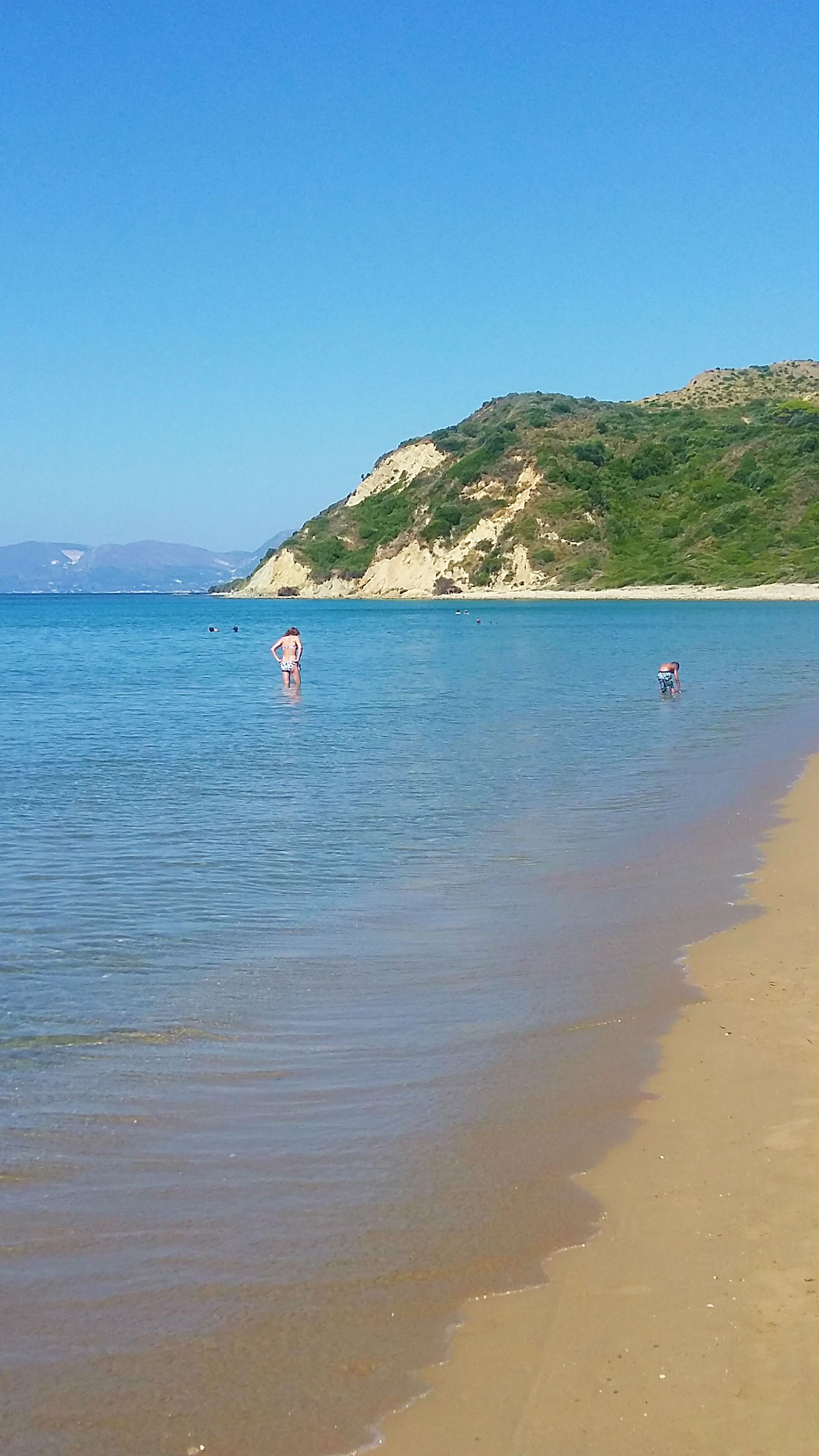 https://mdw-travel-data-us-east-1.s3.amazonaws.com/img/country/Greece/Gerakas-Beach/img_01.jpg